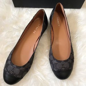 COACH CHELSEA FLATS